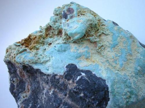 Germany is not very famous for its good turquoise specimens - but we do have them! The classic "turquoise-province" is the saxonian Voigtland. The shown sample comes from a small outcrop due to conduit workings near Altmannsgrün. The turqouise layer on this sample is 3 mm thick, sample width about 9 cm. (Author: Andreas Gerstenberg)