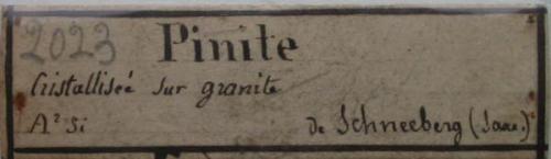 Ancient french label (about 1860), probably from the famous dealer Louis Saemann/Paris. (Author: Andreas Gerstenberg)