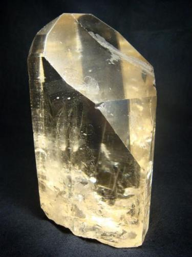 XL Topaz single crystal with gem quality and perfect termination , Mogok, Sagaing District, Mandalay Division, Burma (Myanmar)

Size 130 x 90 x 74 mm (Author: olelukoe)
