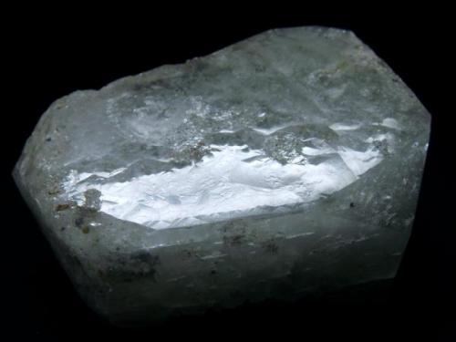 XL rosterite beryl crystal, from old locality - Svetlinskii pegmatite quarry, Svetlyi, Kochkar’ District, Plast, Chelyabinsk Oblast’, Southern Urals, Urals Region, Russia

Size 95 x 86 x 42 mm (Author: olelukoe)