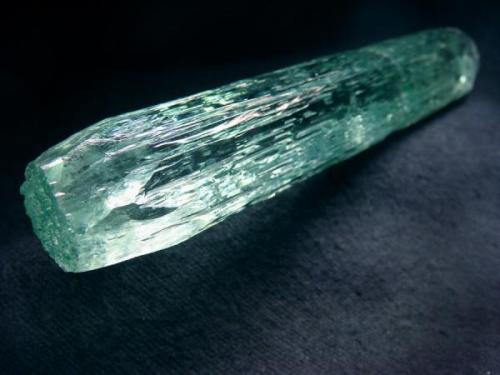 Perfect quality and coloure aquamarine crystal from Medina mine, Minas Gerais, South-East Region, Brazil

Size 150 x 25 x 20 mm (Author: olelukoe)