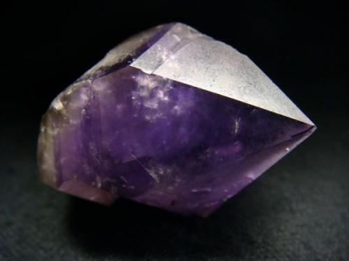 Amethyst crystal from old Russian locality - Sverdlovskaya   oblast, Vatiha

Size 50 x 37 x 22 mm (Author: olelukoe)