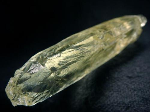 Light colour Golden Beryl (Heliodor) etched crystal from old Ukraine locality - Volodarsk-Volinskiy

Weight 17,8 gr

Size 60 x 17 x 11 mm (Author: olelukoe)
