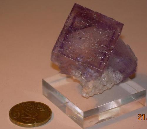 Fluorita, arista de 30 mm, Elmwood Mine, Carthage, Smith County, Tennessee, USA (Autor: Manuel Cánovas)