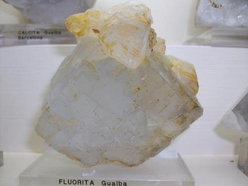 Fluorita
Gualba, Barcelona, Catalunya, España.
Cristal de 7cm de arista, (Autor: jaume.vilalta)