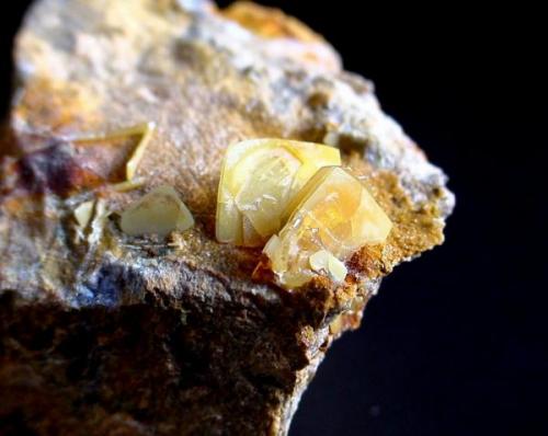 WULFENITA Albuñuelas-Granada) 5x6cm Cristal mayor 1cm de arista..jpg (Autor: DAni)