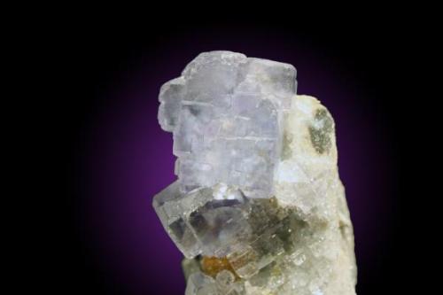 Fluorita, Geoda de la Calcita, La Collada, Asturias. Cristal de 3.5x3cm (Autor: Sergio)