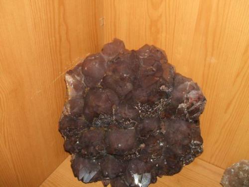 cuarzo amatista cerro muriano pieza de 35x35cm cristales de 10cm.jpg (Autor: Nieves)