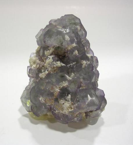 Fluorita, Mina Huanzalá, Perú, 7,5x6,3x4,3 cm. (Autor: Edelmin)