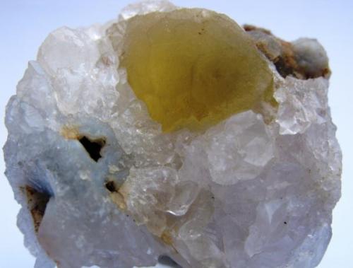 Fluorita. Tikamndhi. Jalgaon. Maharastra. India.
Tamaño 5x4 cm. (Autor: Jose Luis Otero)
