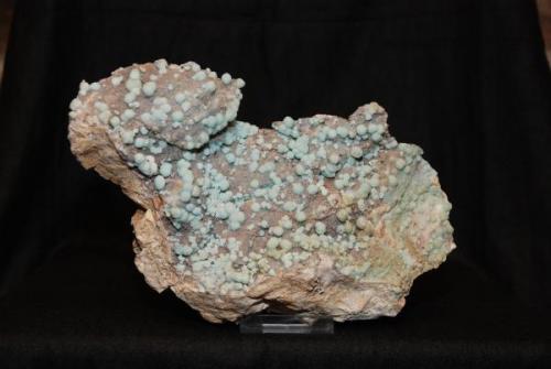 Aragonito azul. Mina Antonina, Sobrado(Toral de los Vados), León, Castilla y León.  30x20 cm. (Autor: bolesminerales)