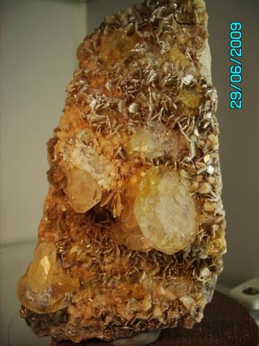 Berilo Heliodoro
Sichuan  China
año2001
cristal más grande 3,8cms. (Autor: Gelo)