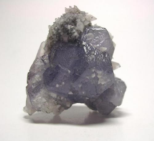 Fluorita y cuarzo, mina San Martín, Sombrerete, Zacatecas, México, 4,5x4x2,9 cm. (Autor: Edelmin)