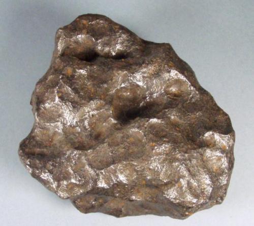 Meteorito 
Campo del cielo (Argentina)
26 x 22 x 12 cm
22 Kg (Autor: Granate)