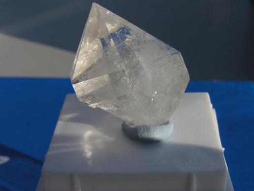Cuarzo. Imichil. Marruecos. 4x4cm, cristal de 3x3 muy bueno (Autor: jcarlosjalcantara)