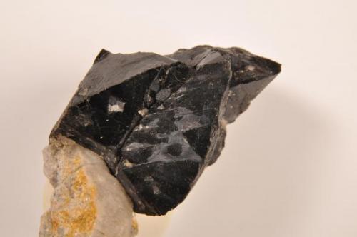 Casiterita
Mina de Penouta, Viana do Bolo, Orense (Galicia).
Pieza 9x4, Cristal 5x4 (Autor: bolesminerales)