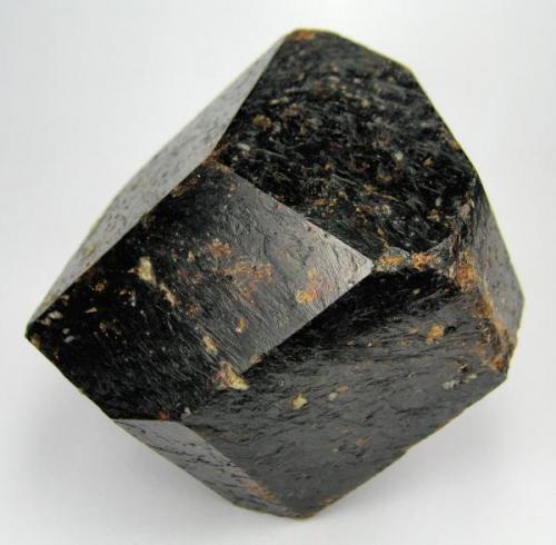 Turmalina (dravita)
Soklich Open Cut, Yinnietharra Station, Pilbara Region, Western Australia, Australia
66 mm x 53 mm x 52 mm (Autor: Carles Millan)