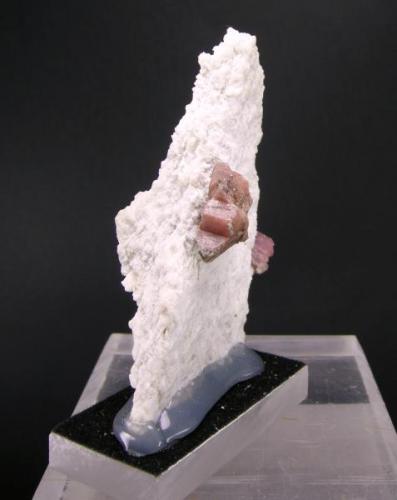 Espinela Rosa
Sierra de Mijas - Málaga - Andalucía - España
Cristal de 2 cm (Autor: Diego Navarro)