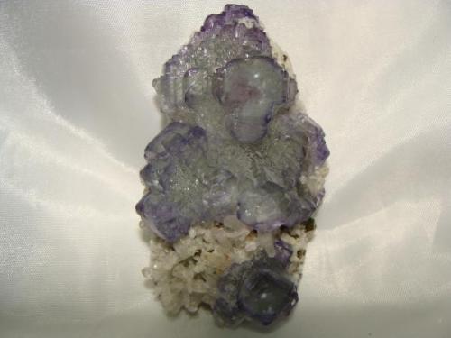 Fluorite, Naica Chihuahua Mexico, 9x4cm size. (Author: javmex2)