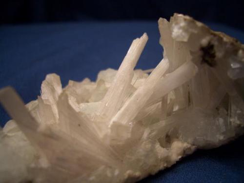 This Scolecite is the only mineral specimen I have from Iceland, from Teigarhorn, Berufjord. the field of view is close to 2" (5.08cm) (Author: Jim Prentiss)