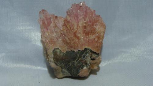 Manganoan Adamite, Mapimí Durango Mexico. 4.5cm size. (Author: javmex2)