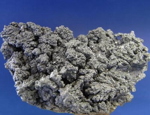 Niquelina<br />Cala Mines, Cala, Comarca Sierra de Huelva, Huelva, Andalusia, Spain<br />Pieza: 7x4,5 cm. Formas arborescentes: 1,5 cm.<br /> (Autor: DAni)