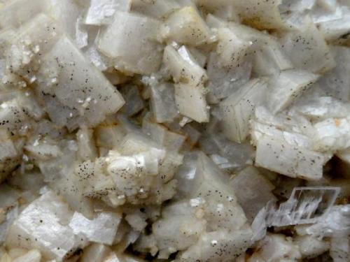 Calcita<br />Sotiel Mining Group, Sotiel Coronada, Calañas, Comarca El Andévalo, Huelva, Andalusia, Spain<br />10 x 6 cm.<br /> (Autor: nerofis2)
