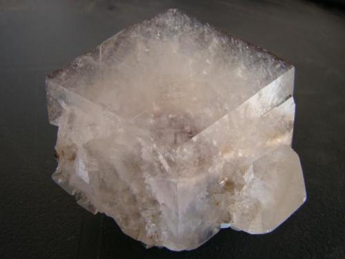 Calcita<br />Canteras de mármol Borba, Borba, Distrito Évora, Província Alentejo Central, Región Alentejo, Portugal<br />5,5x5,5x2 cm.<br /> (Autor: Jorge Santos Garcia)
