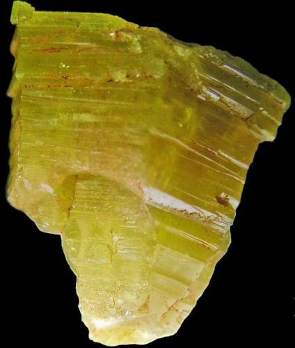 Piromorfita<br />Fajano Mine, Villamayor de Calatrava, Comarca Campo de Calatrava, Ciudad Real, Castilla-La Mancha, Spain<br />Cristal de Piromorfita de 2,3 x 1,9 cm.<br /> (Autor: Nacho)
