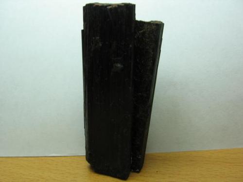 Turmalina<br />Canteras de Porriño, O Porriño, Comarca de Vigo, Pontevedra, Galicia / Galiza, España<br />9 cm<br /> (Autor: antonio9943)