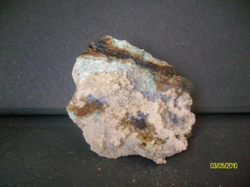 Aragonito, Malaquita, Azurita, Auricalcita y Magnetita.<br />Can Montsant Mines, Can Montsant (Massís del Montnegre), Hortsavinyà, Tordera, Comarca Maresme, Barcelona, Catalonia / Catalunya, Spain<br />7x7cm<br /> (Autor: marcel)