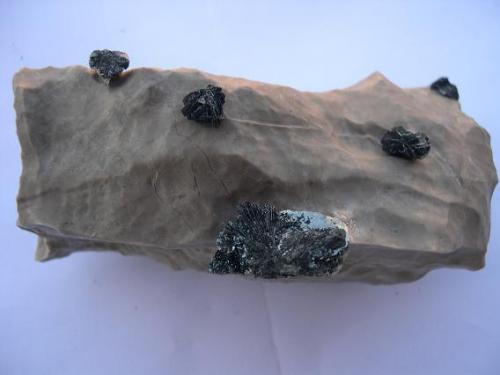Hematites<br />Latores Quarry, El Castro-Llagú, Latores, Oviedo, Comarca Oviedo, Principality of Asturias (Asturias), Spain<br />12 x 4,5 cm.<br /> (Autor: minero1968)