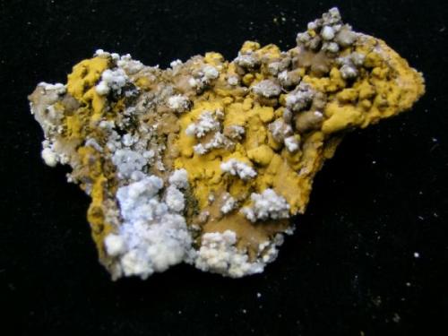 Estroncianita
Busot, Alicante, Comunidad Valenciana, España
90x70 mm

Estroncianita sobre limonita (Autor: trencapedres)