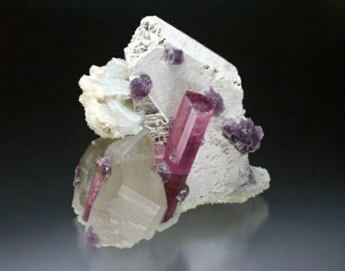 Elbaite with Microcline, Albite, 'lepidolite', Quartz and 'Stilbite'<br />Mina Himalaya, Gem Hill, Distrito Mesa Grande, San Diego County, California, USA<br />8 x 8 x 7 cm overall size<br /> (Author: Jesse Fisher)