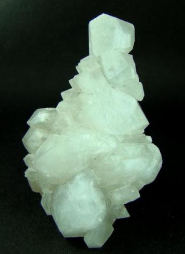 Colemanite
6.5 x 4.5 x 3cm
Death Valley – California - USA (Author: molsina)