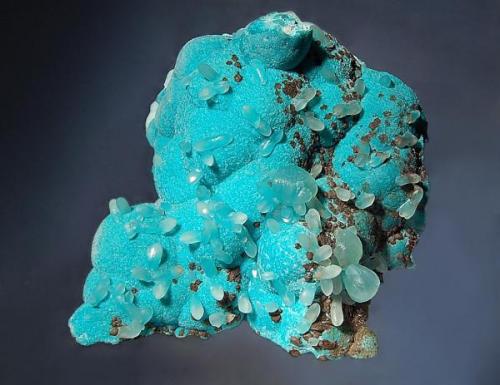 Smithsonite on aurichalcite<br />Mina Kelly, Magdalena, Distrito Magdalena, Condado Socorro, New Mexico, USA<br />5.1 x 6.7 cm.<br /> (Author: crosstimber)