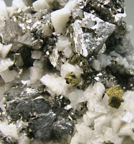 Siegenite with Chalcopyrite and Dolomite
Milliken (Sweetwater) Mine, S. Orebody, Ellington, Reynolds County, Missouri
Mined in June 1997
Main crystal size: 0.9 × 0.8 cm.
Former Silvane Collection
Photo: Reference Specimens (Author: Jordi Fabre)