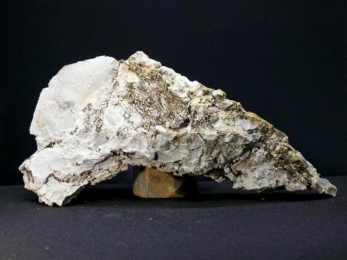 Plata Nativa (variedad Kongsbergita) - Corta Santa Matilde - Mina de las Herrerías - Sierra Almagrera - Cuevas del Almanzora - Almería
Pieza de 23 x 11 cm. (Autor: El Coleccionista)