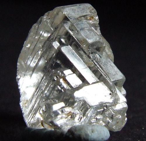 Phenakite from the Salistone Mine, Jos Plateau, Nigeria.1.2 x 0.9 cm’s (Author: nurbo)