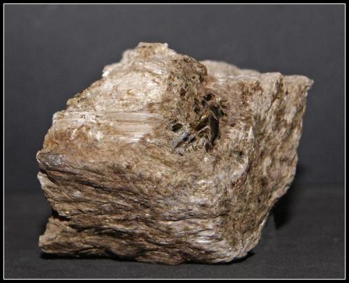 CRISOTILO - Peñablanquilla - Mijas - Málaga - 6cm x 5cm - Hilos de Asbestos de 2.5cm (Autor: Mijeño)