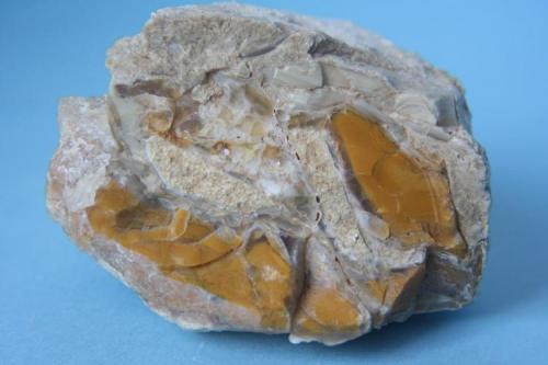 Ópalo<br />Tamame, Peñausende, Comarca Sayago, Zamora, Castilla y León, España<br />6 x 5 cm.<br /> (Autor: minero1968)