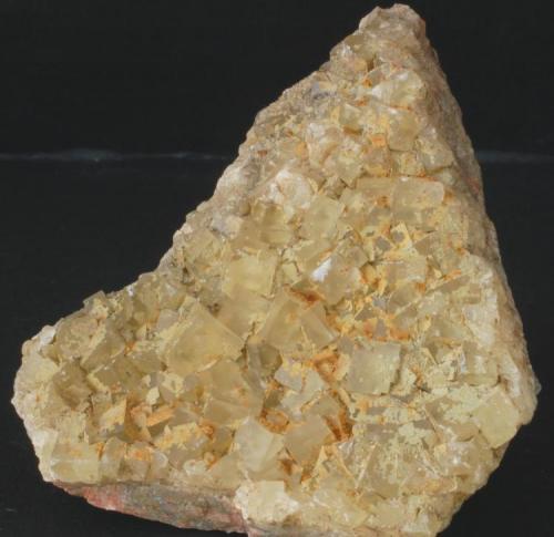 Fluorita con Limonita - Mines de Sant Marçal, Viladrau, Montseny, Osona, Girona, Catalunya, España
Medidas: 7x6,5x4 cms (Autor: Joan Martinez Bruguera)