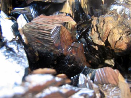 Hematite, Bacino Mine (or stope), Rio Marina, Isola d’ Elba, Livorno Province, Tuscany, Italy. (Author: Samuel)