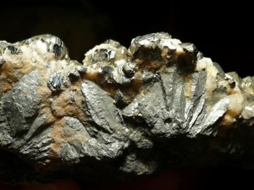 Marcasita<br />Reocín Mine, Reocín, Comarca Saja-Nansa, Cantabria, Spain<br />10 x 4 cm.<br /> (Autor: nerofis2)