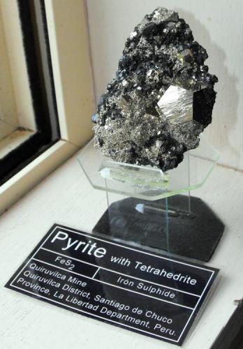 Pyrite with Tetrahedrite. Quiruvilca Mine, Quiruvilca District, Santiago de Chuco Province, La Libertad Department, Peru. 9 s 6 x 3 cm. (Author: Lumaes)