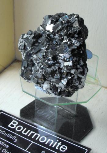 Bournonite. Riqueza Mine, Pachapaqui District, Bolognesi Province, Ancash Department, Peru. 9 x 6 x 6 cm. (Author: Lumaes)