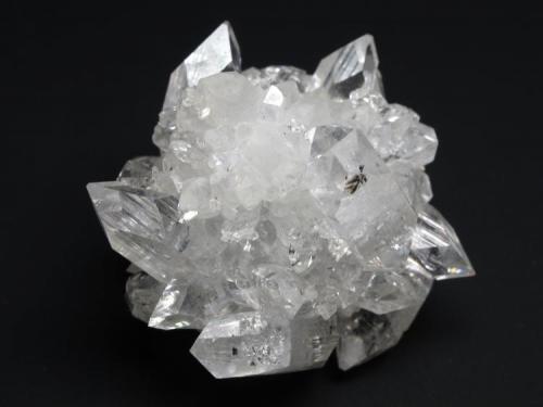 Apophyllite with Quartz
from Jalgaon, Maharashtra, India
3.3cm X 4.0cm X 3.5cm (Author: pro_duo)
