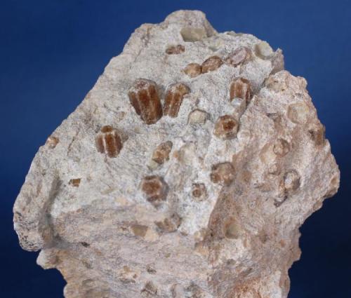 Vesuvianita - Imilchil, Marruecos
Medidas: 7 x 6,5 x 5,5 cms (Autor: Joan Martinez Bruguera)