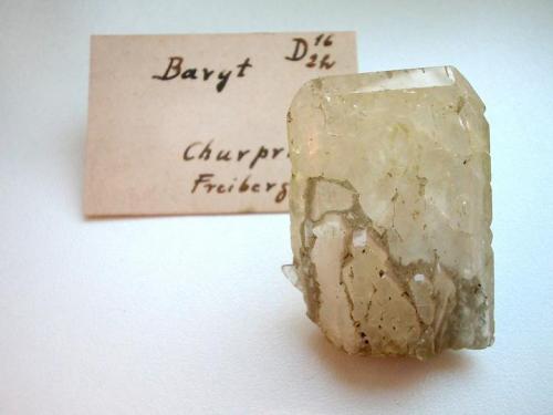 Tabular baryte crystal (4 x 3 cm) from Churprinz Friedrich August mine, Großschirma near Freiberg, Saxony. With Dittmersch collection label (1918). (Author: Andreas Gerstenberg)