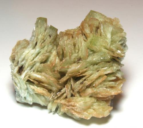 Barite
Bisbee, Arizona
10 X 9 X 4 cm (approximate) (Author: GneissWare)